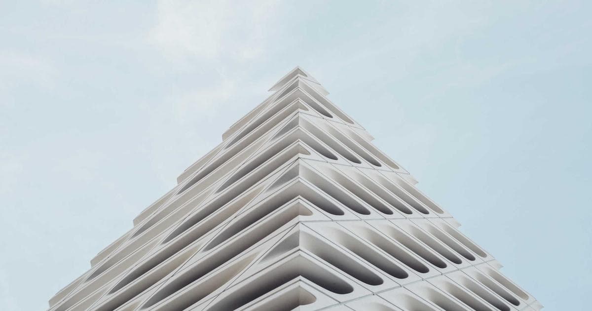 Jessie Buckley’s Path to Oscar Frontrunner: From Killarney Guest House to Agnes Shakespeare