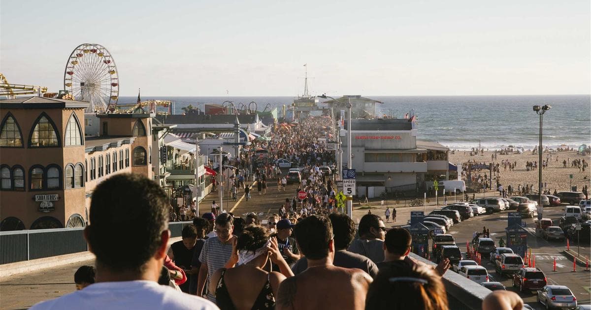 Moscow Bombing Near Savyolovsky Station Kills Police Officer on War Anniversary