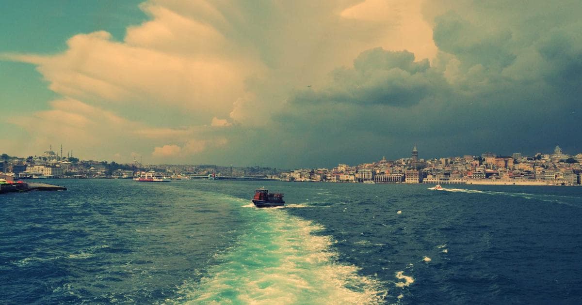 GOP Strategists Sound Alarm Over 'Epic' Enthusiasm Gap Ahead of 2026 Midterms