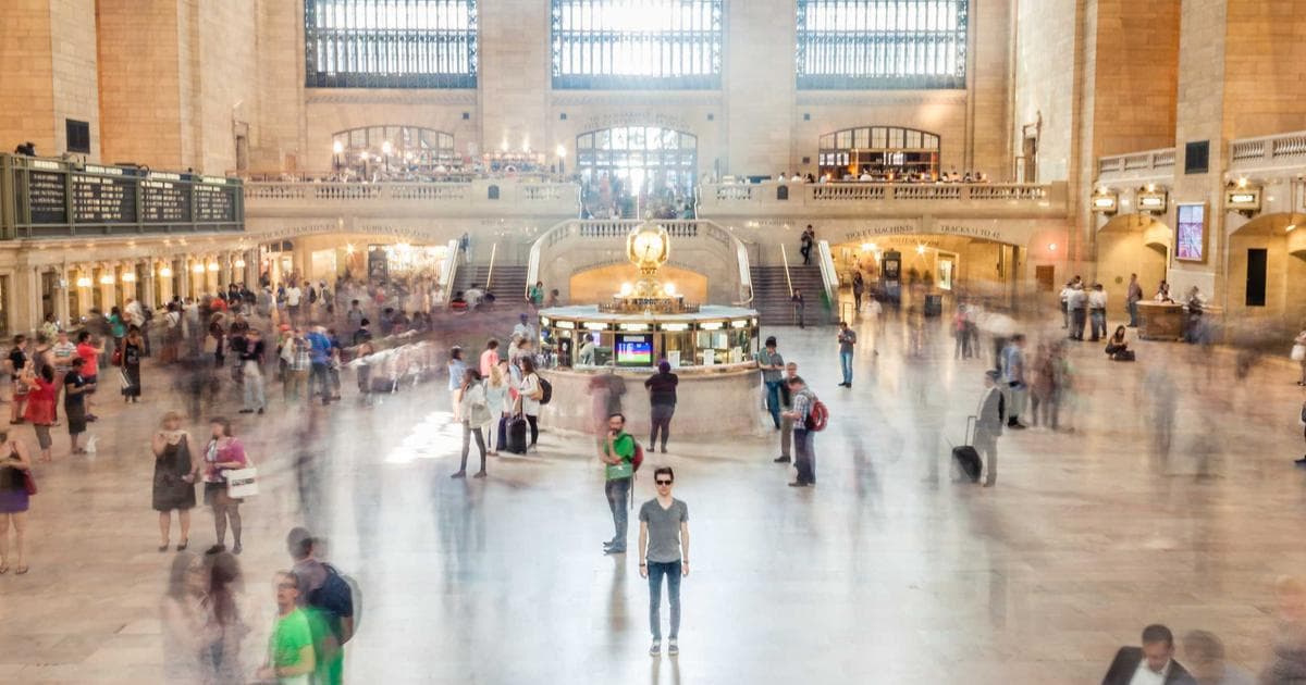 Iranian Drone Strikes on US Bahrain Base Expose Regional Air Defense Gaps