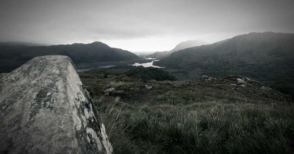 Major Gulf Hubs Paralyzed as Airspace Closures Disrupt Global Air Travel