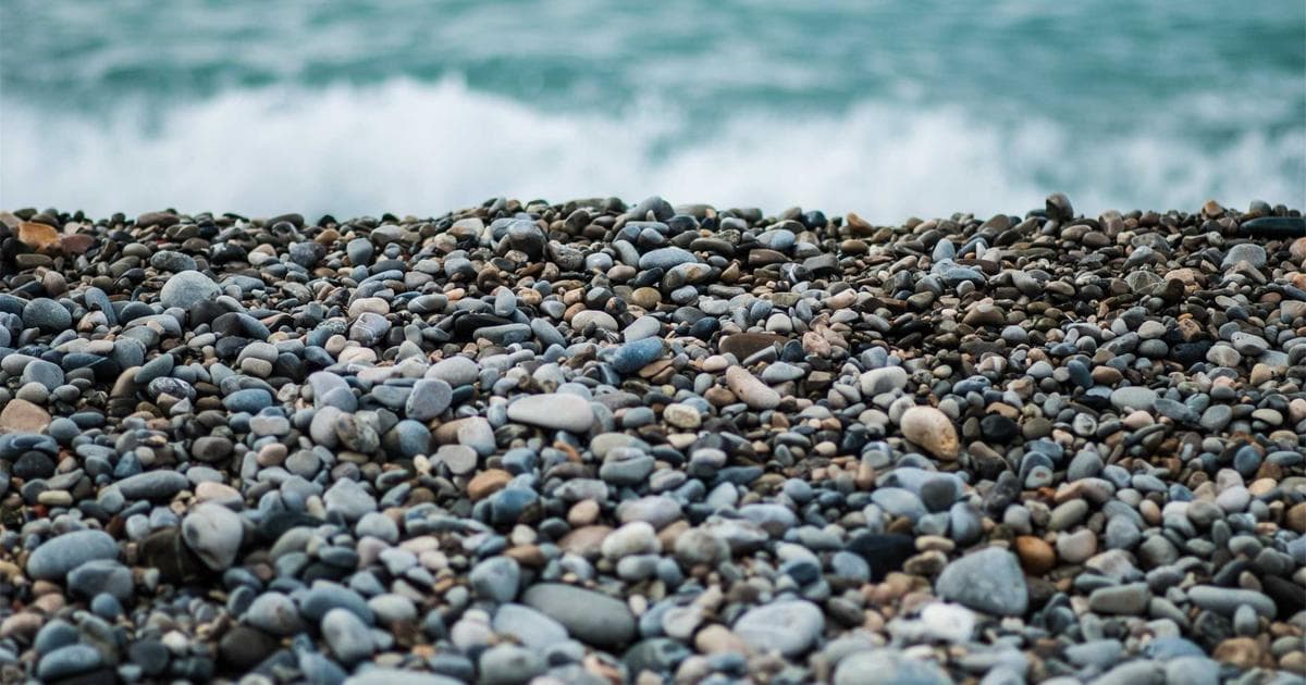 Diplomatic Tensions Rise in London Over Safety of British Personnel Following Iranian Retaliation