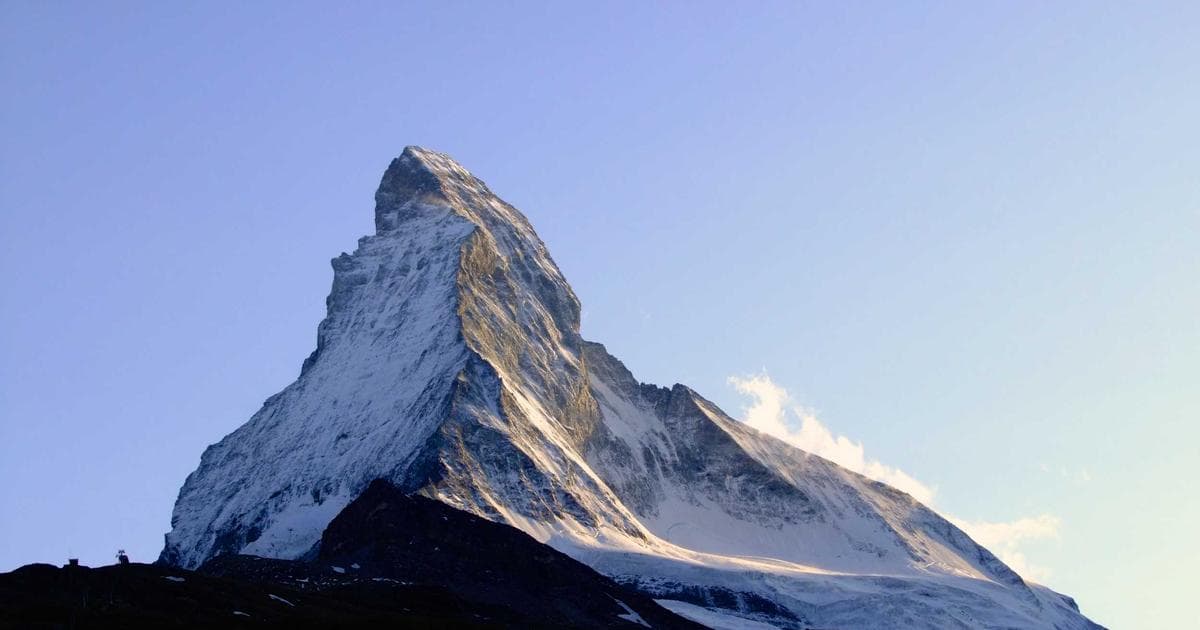 Trump Signals Escalation with New Threats to Iranian Oil Infrastructure