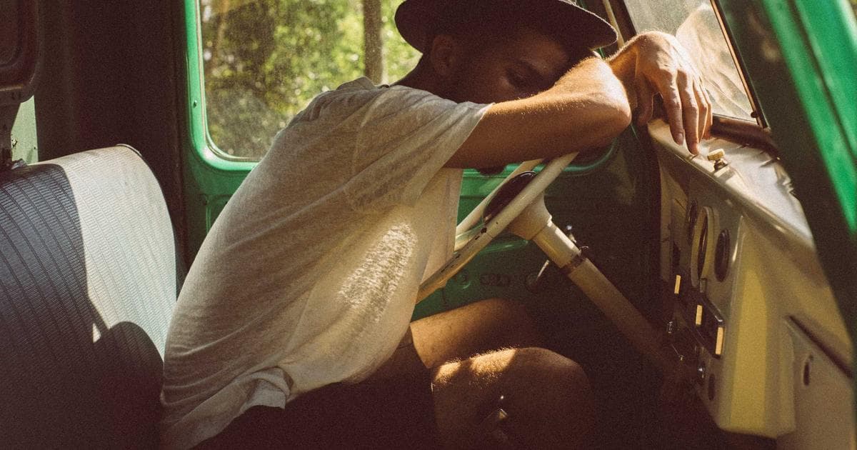 Washington Divided Over Iran War Justification as Evacuation Flights Begin