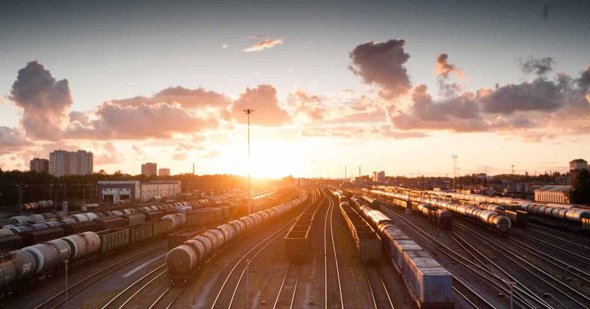 Massive March Storm Paralyzes US Air Travel with 1,800 Flights Canceled